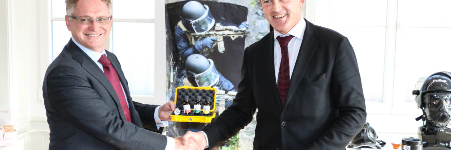 Ouvry rachète le brevet de SIM KIT® au Néerlandais Hotzone Solutions Group