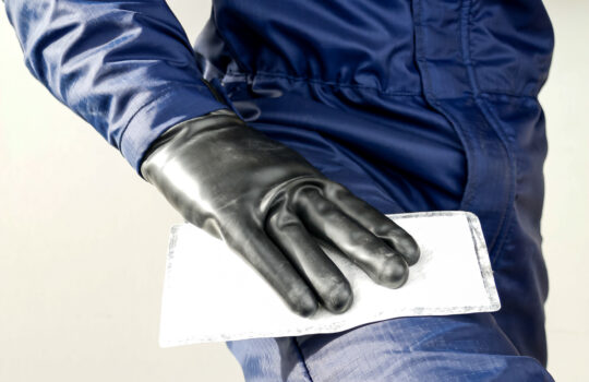 How to decontaminate in case of chemical contact?