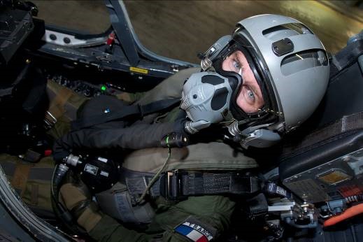 Air Force: EPPAC qualified by the DGA, the first 50 systems will be delivered during the first half of 2020 (EPPAC: Protective Equipment for Fighter Aircraft Pilot)